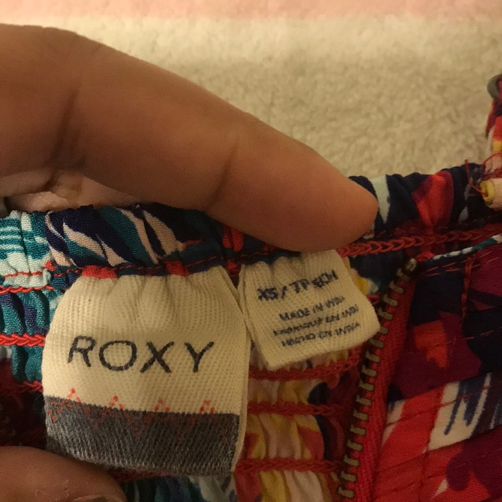Roxy Dress - Picture 4 of 7